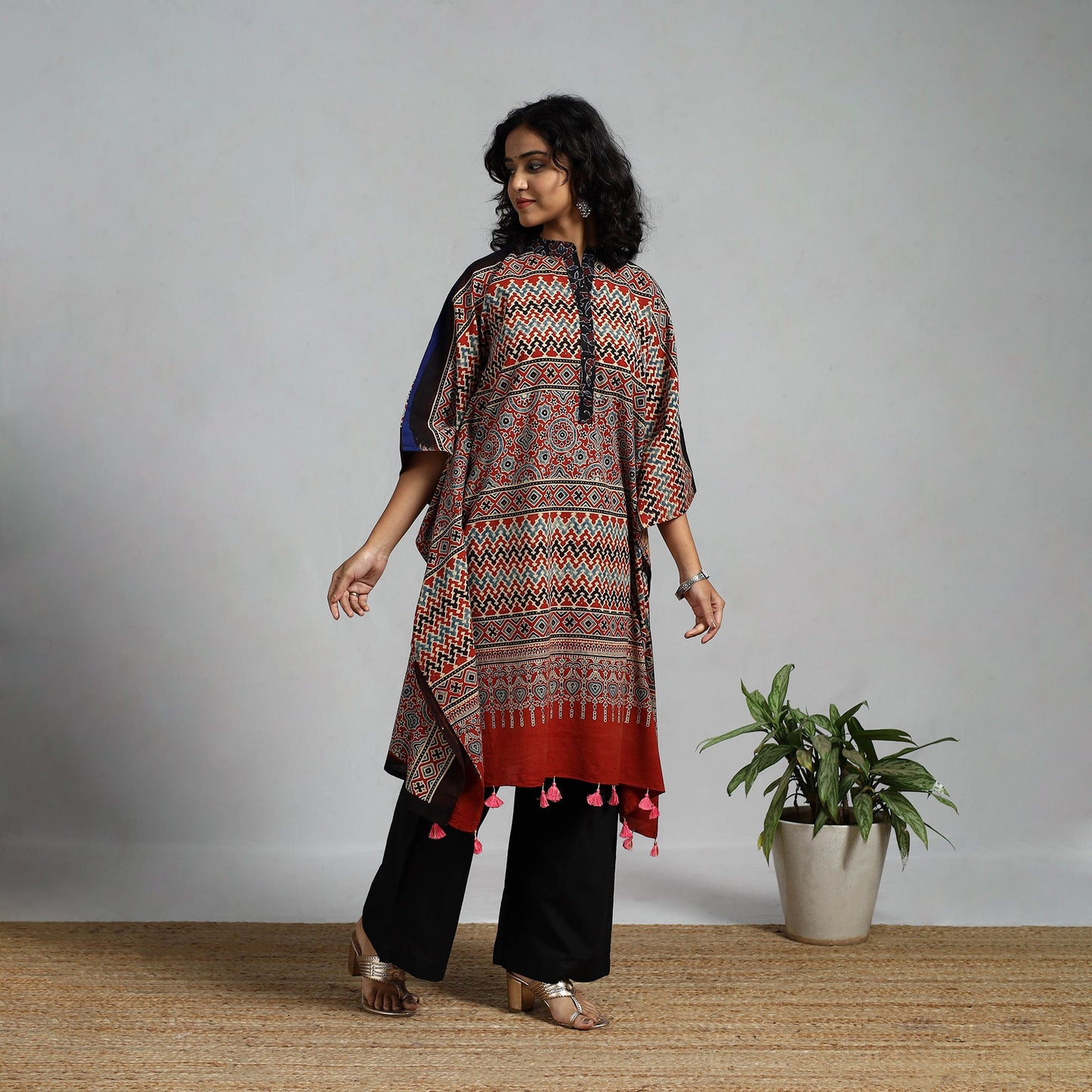 Handloom cotton natural dyed medium kaftan 15 - handcrafted