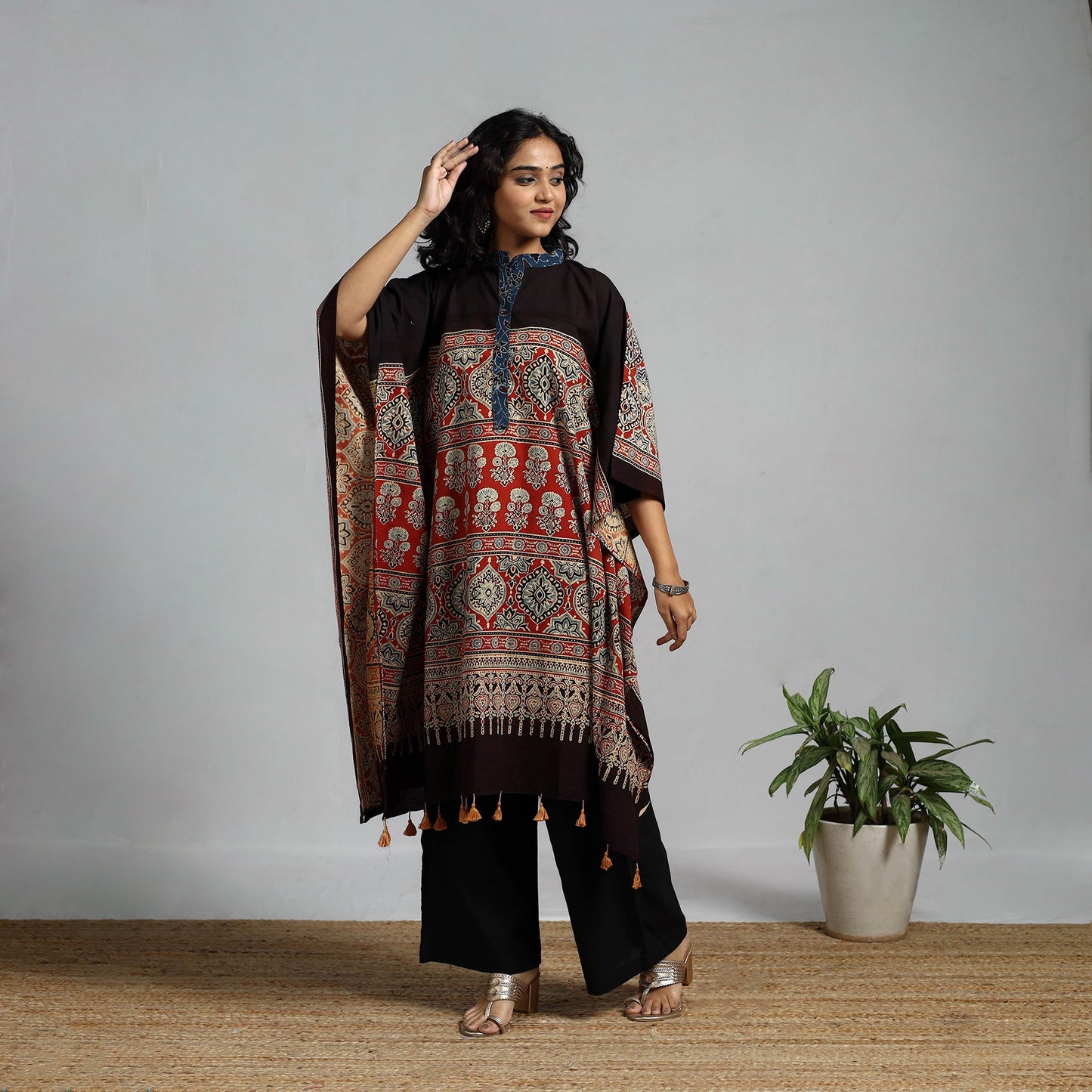 Handloom cotton natural dyed medium kaftan 19 - handcrafted