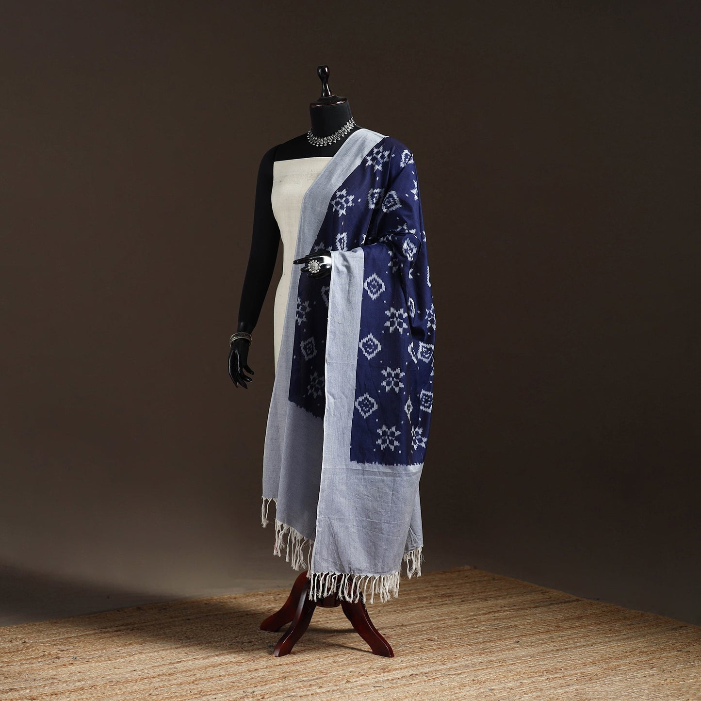 Handloom cotton pochampally ikat dupatta 13 - handcrafted