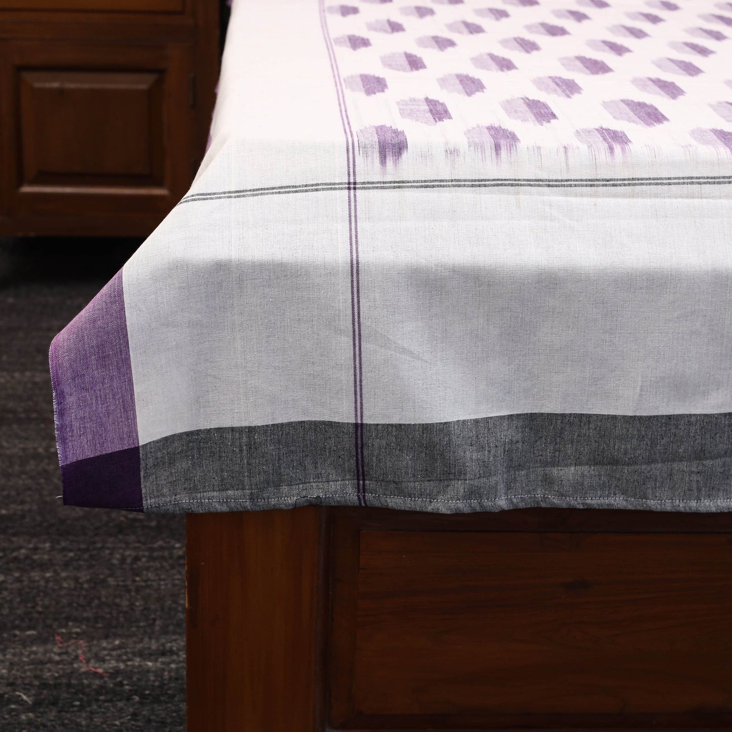 Handloom cotton single pochampally ikat bed sheet (90 x 60