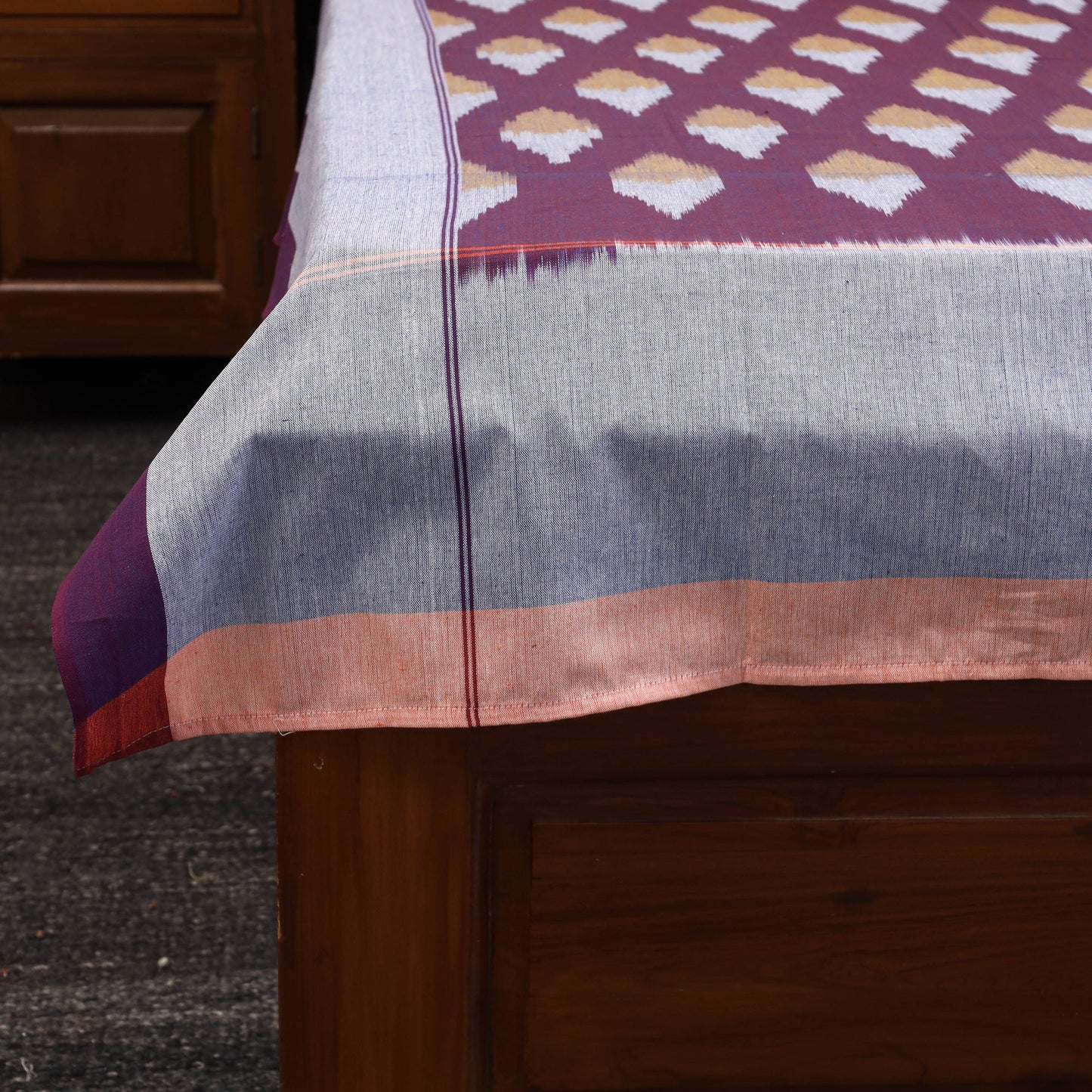 Handloom cotton single pochampally ikat bed sheet (90 x 60