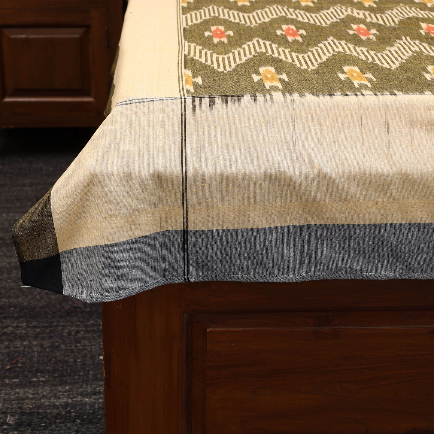 Handloom cotton single pochampally ikat bed sheet (90 x 60