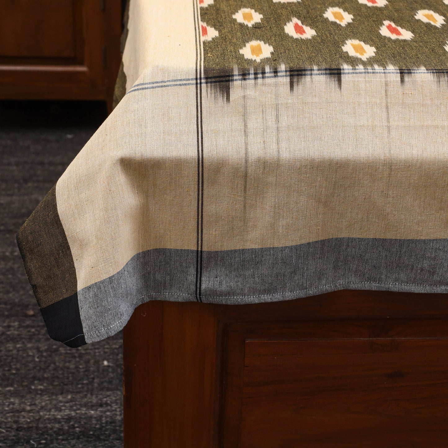 Handloom cotton single pochampally ikat bed sheet (90 x 60