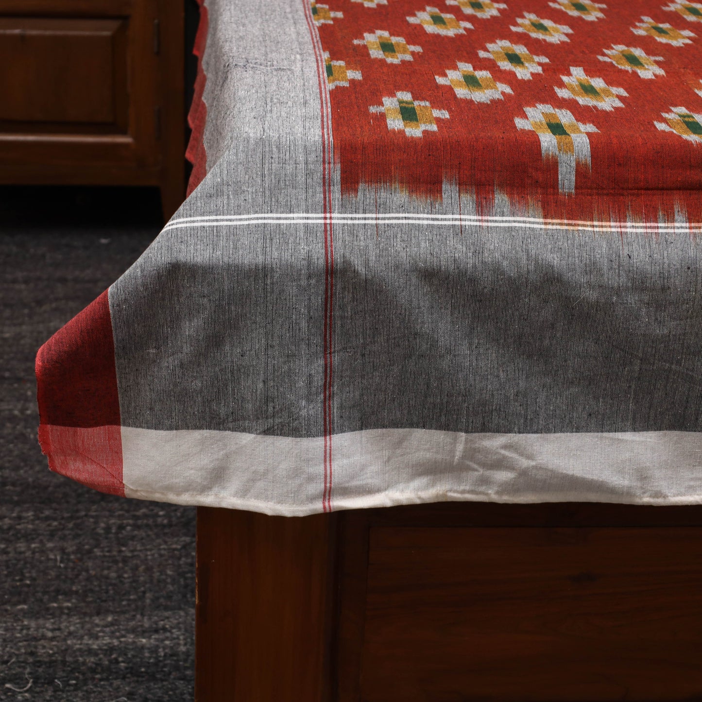 Handloom cotton single pochampally ikat bed sheet (90 x 60