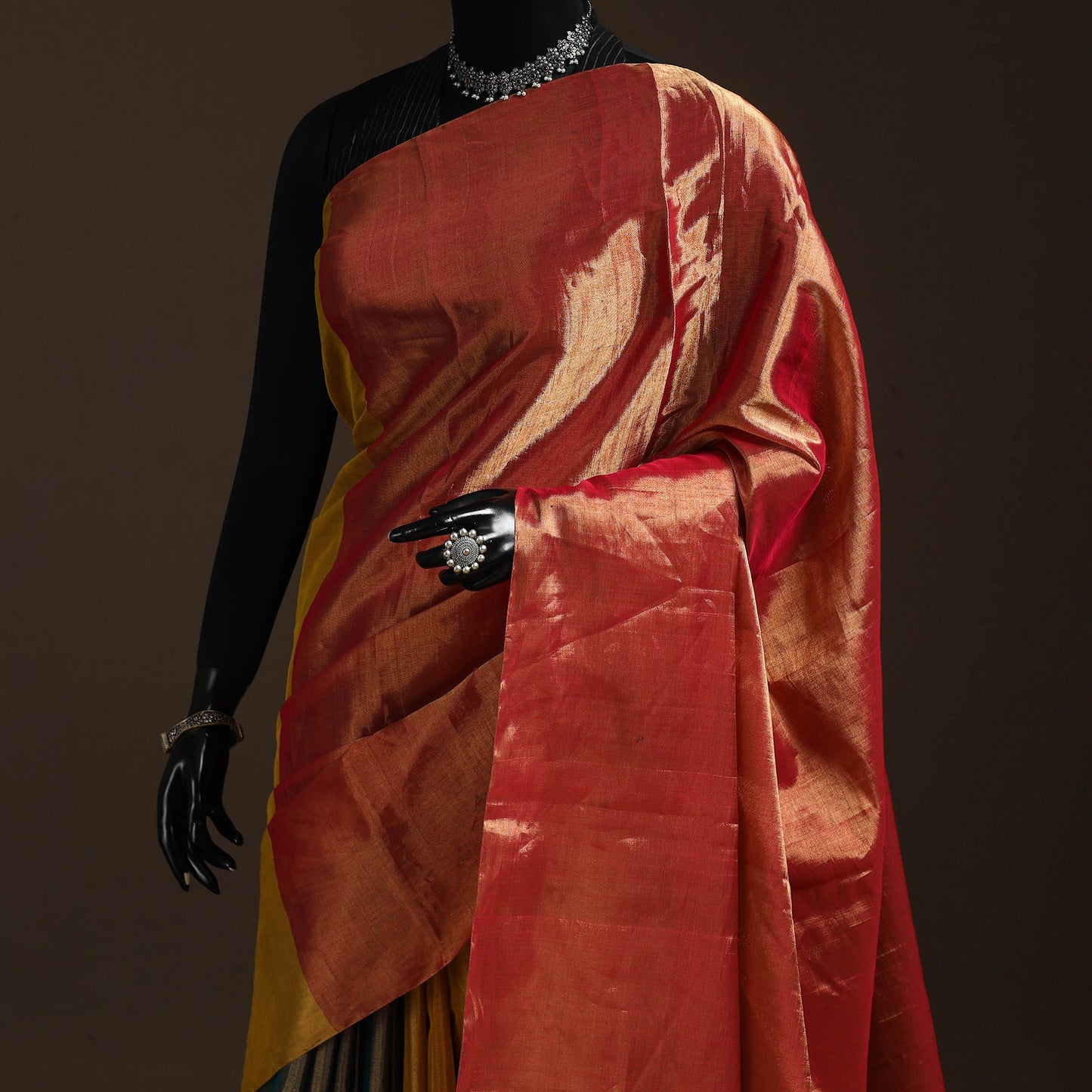 Handloom full tissue zari chanderi silk saree 15