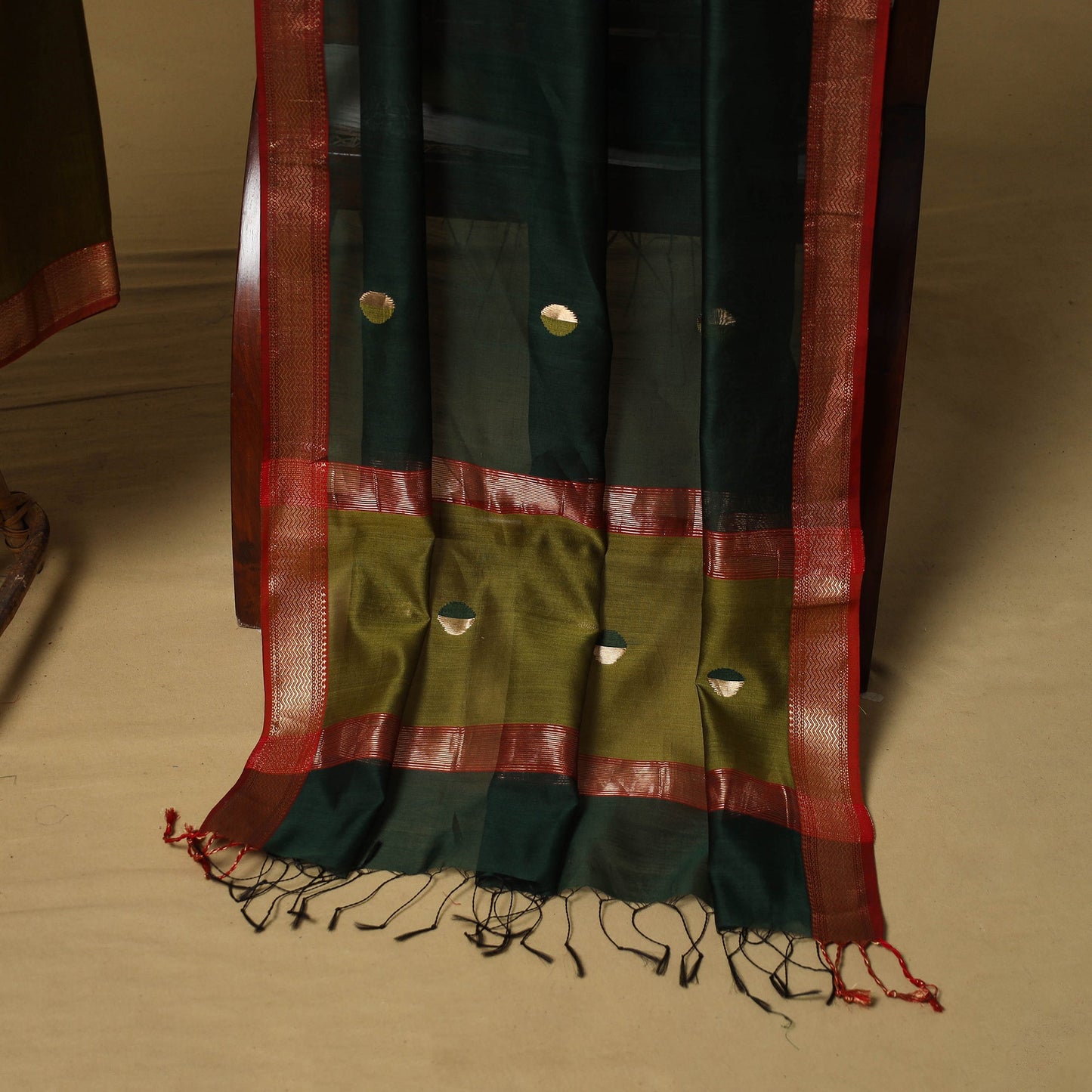 Handloom maheshwari silk buti work 2pc unstitched dress