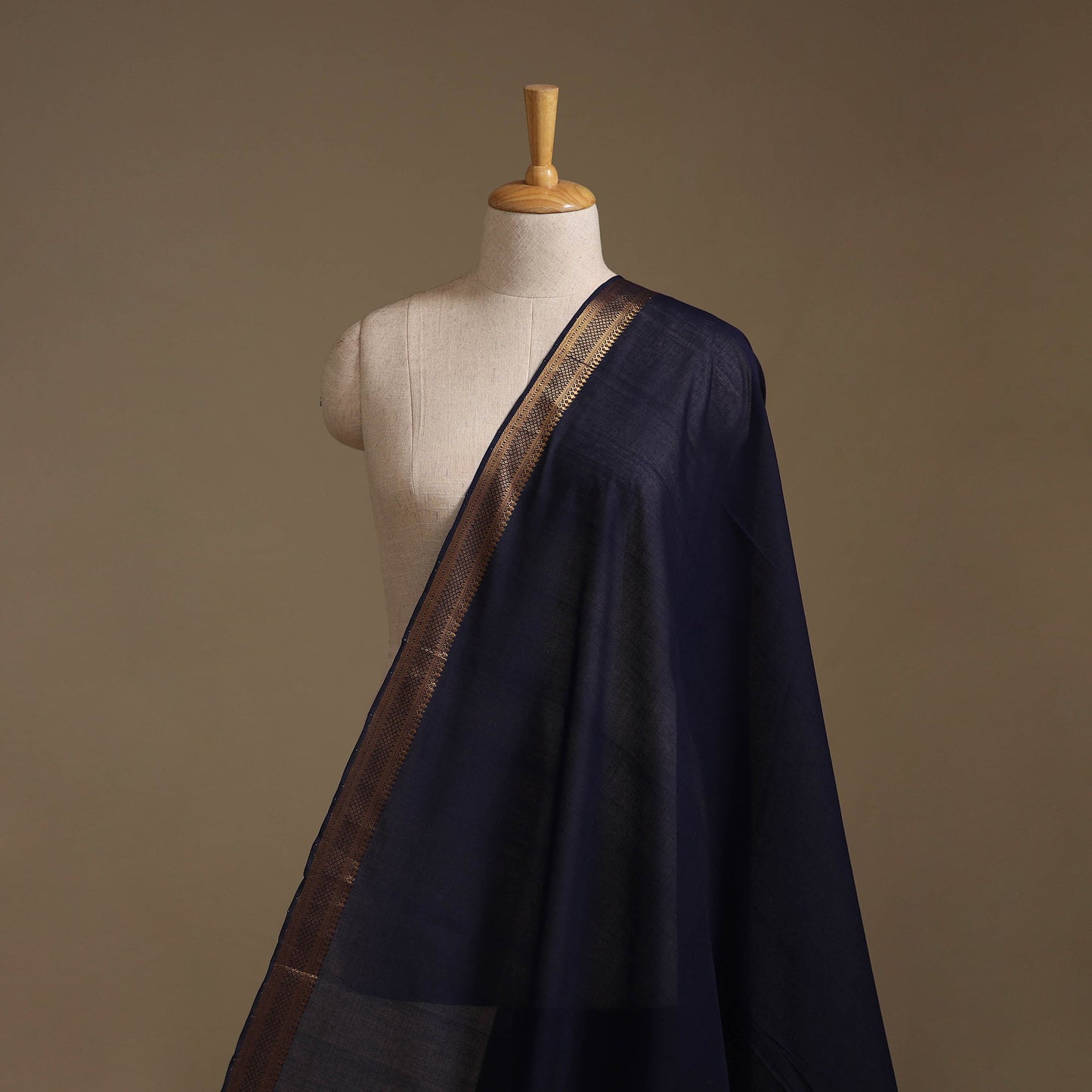 Handloom mangalagiri cotton fabric with nizam zari border