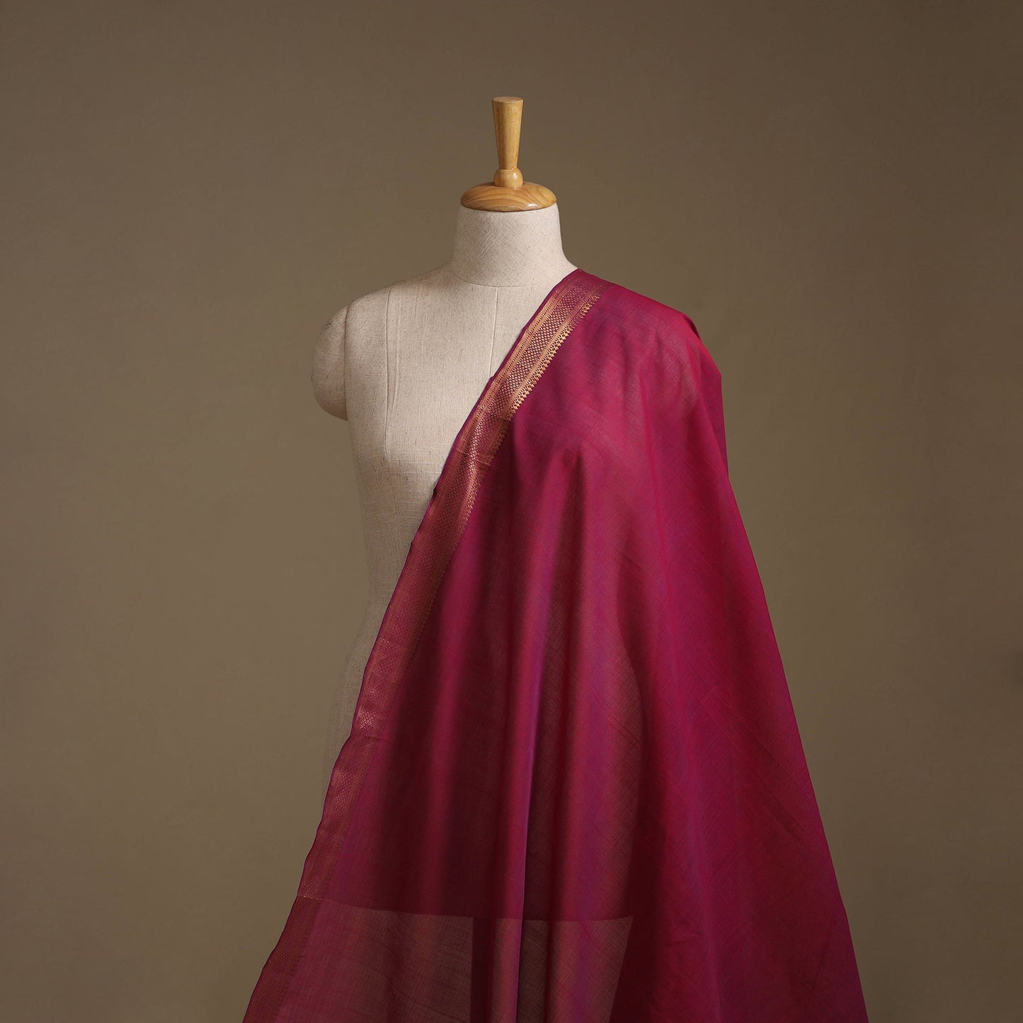 Handloom mangalagiri cotton fabric with nizam zari border