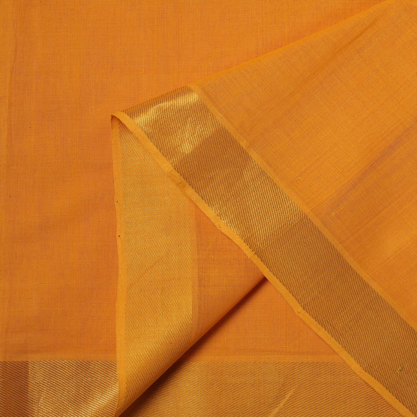 Handloom mangalagiri cotton fabric with nizam zari border