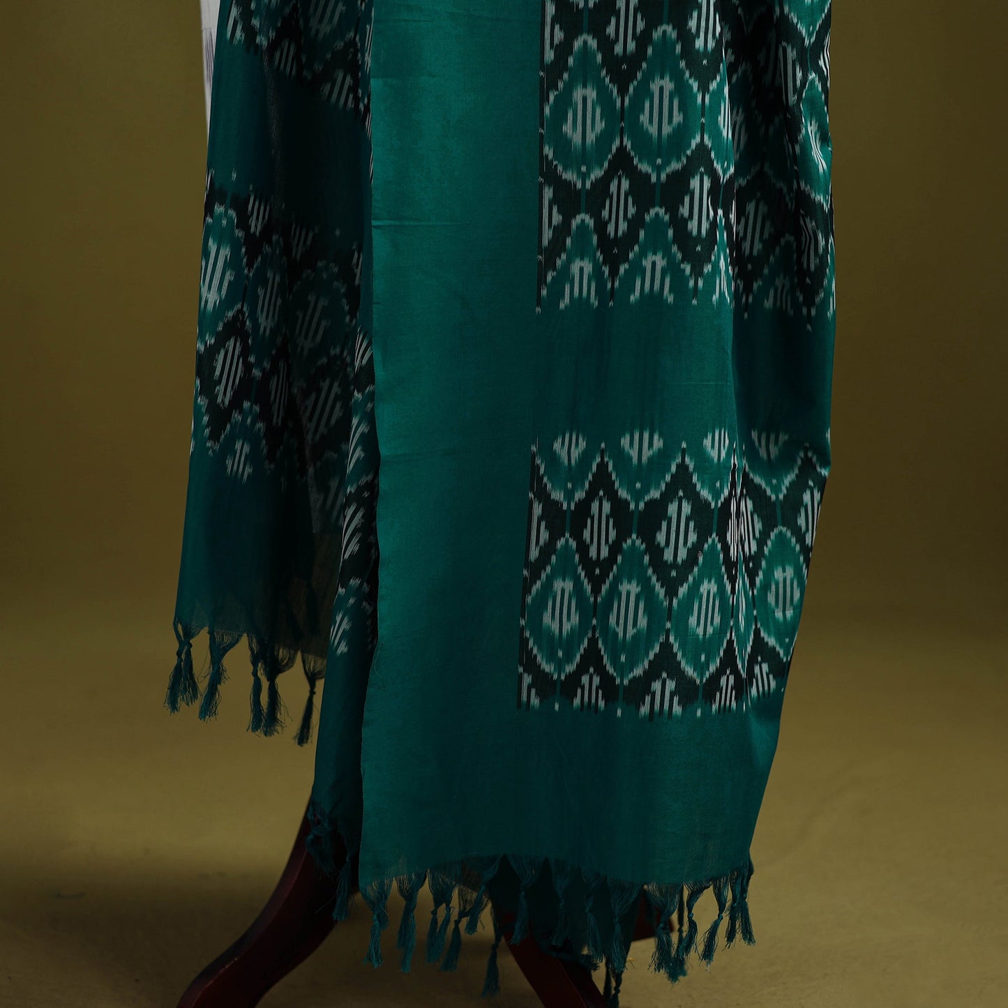 Handloom mercerised cotton pochampally ikat dupatta 38