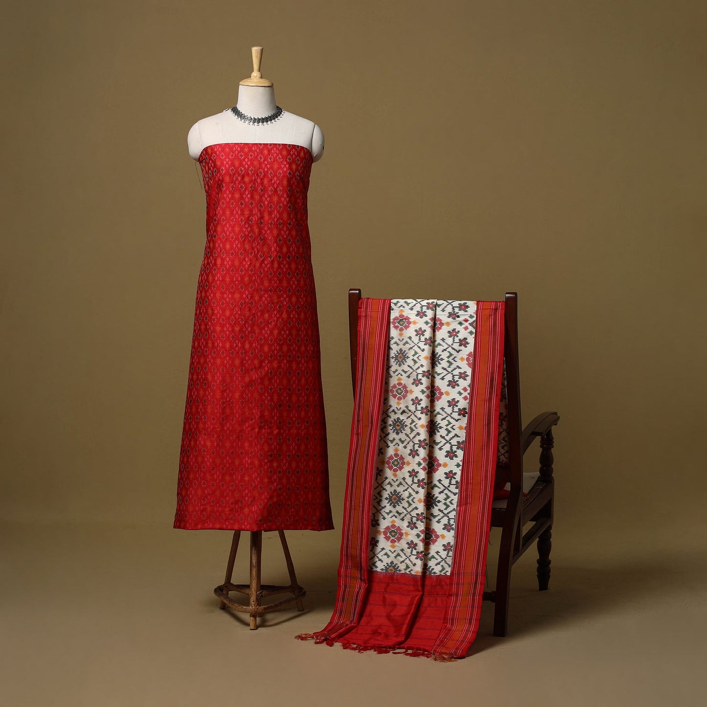 Handloom mulberry silk pochampally ikat 2pc unstitched