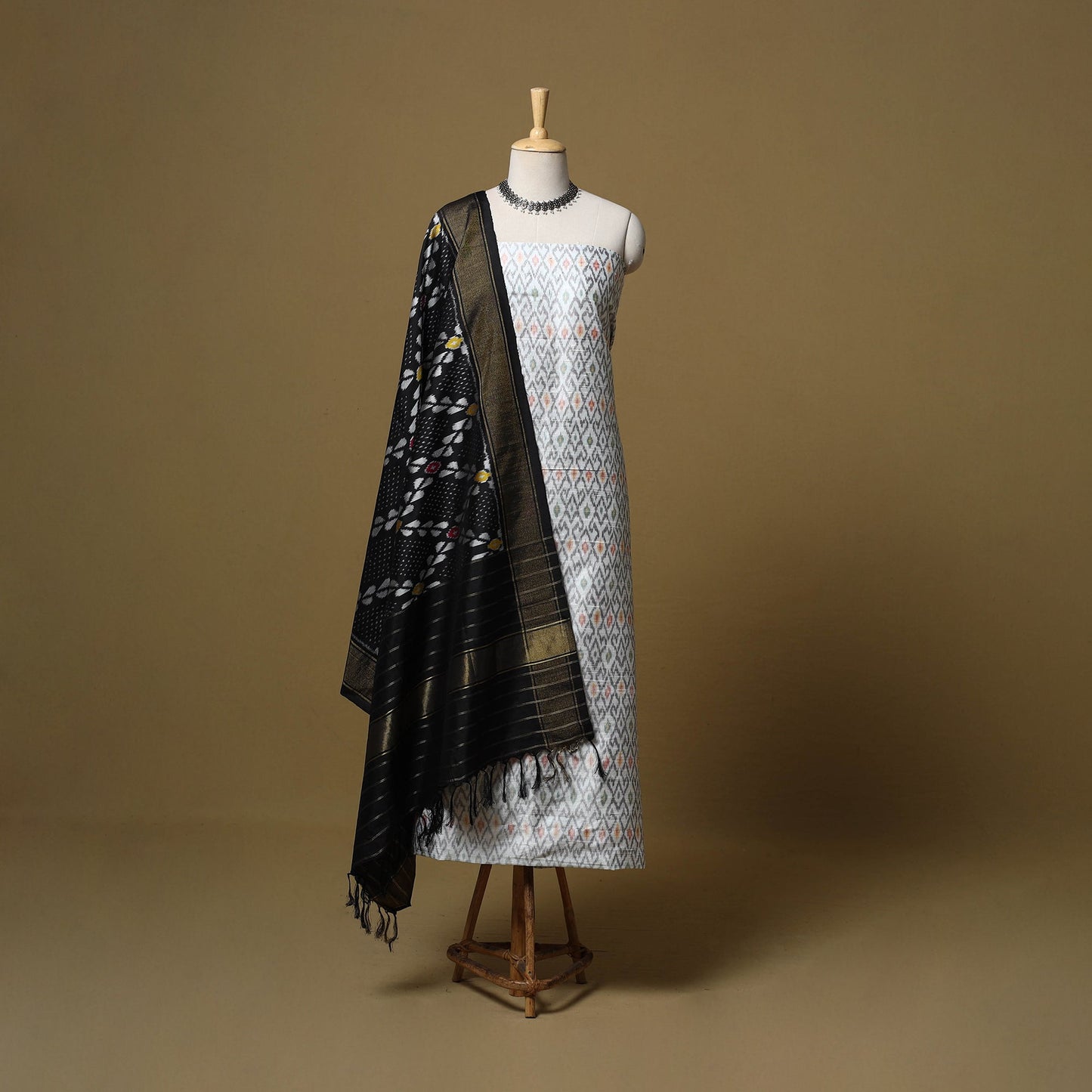 Handloom mulberry silk pochampally ikat 2pc unstitched