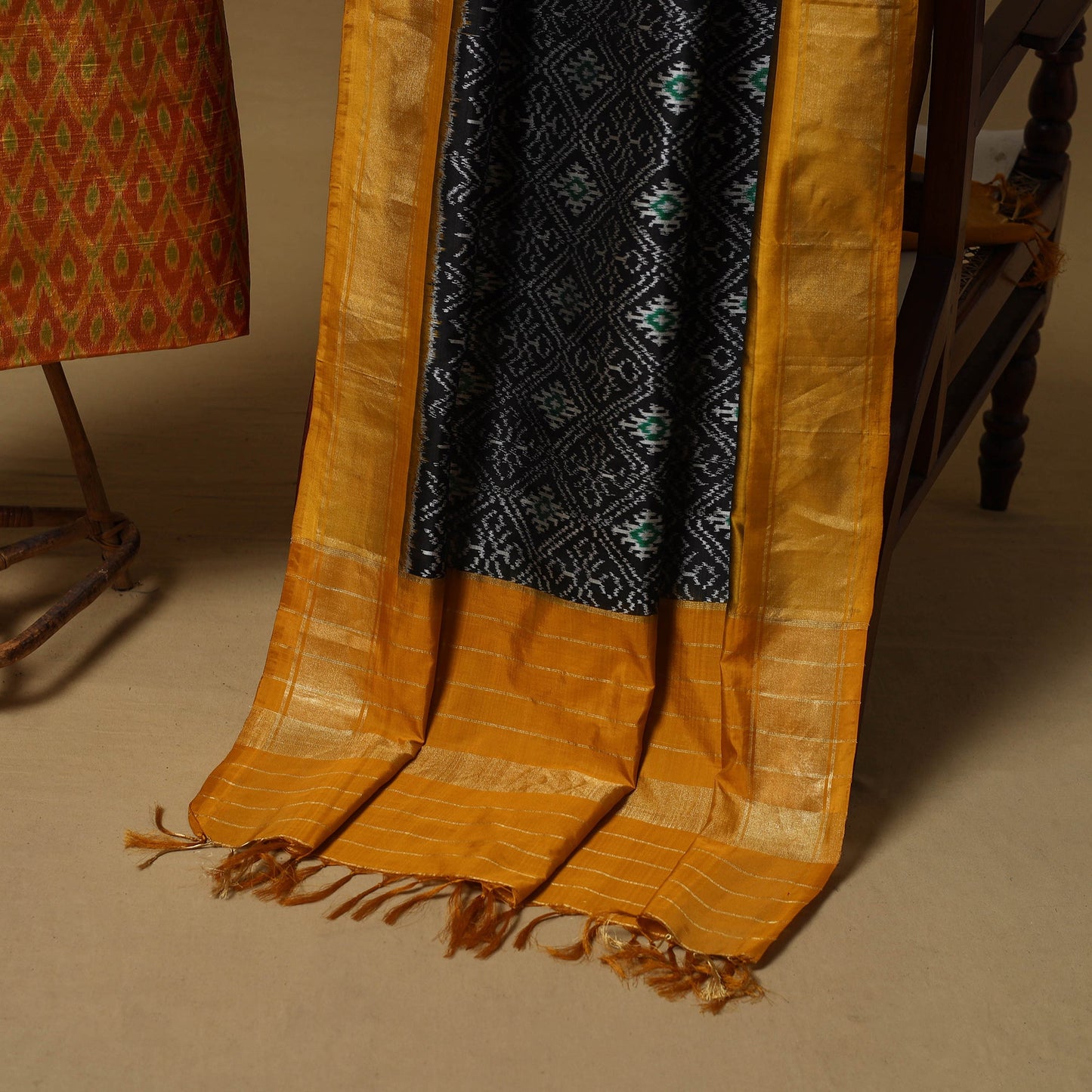 Handloom mulberry silk pochampally ikat 2pc unstitched