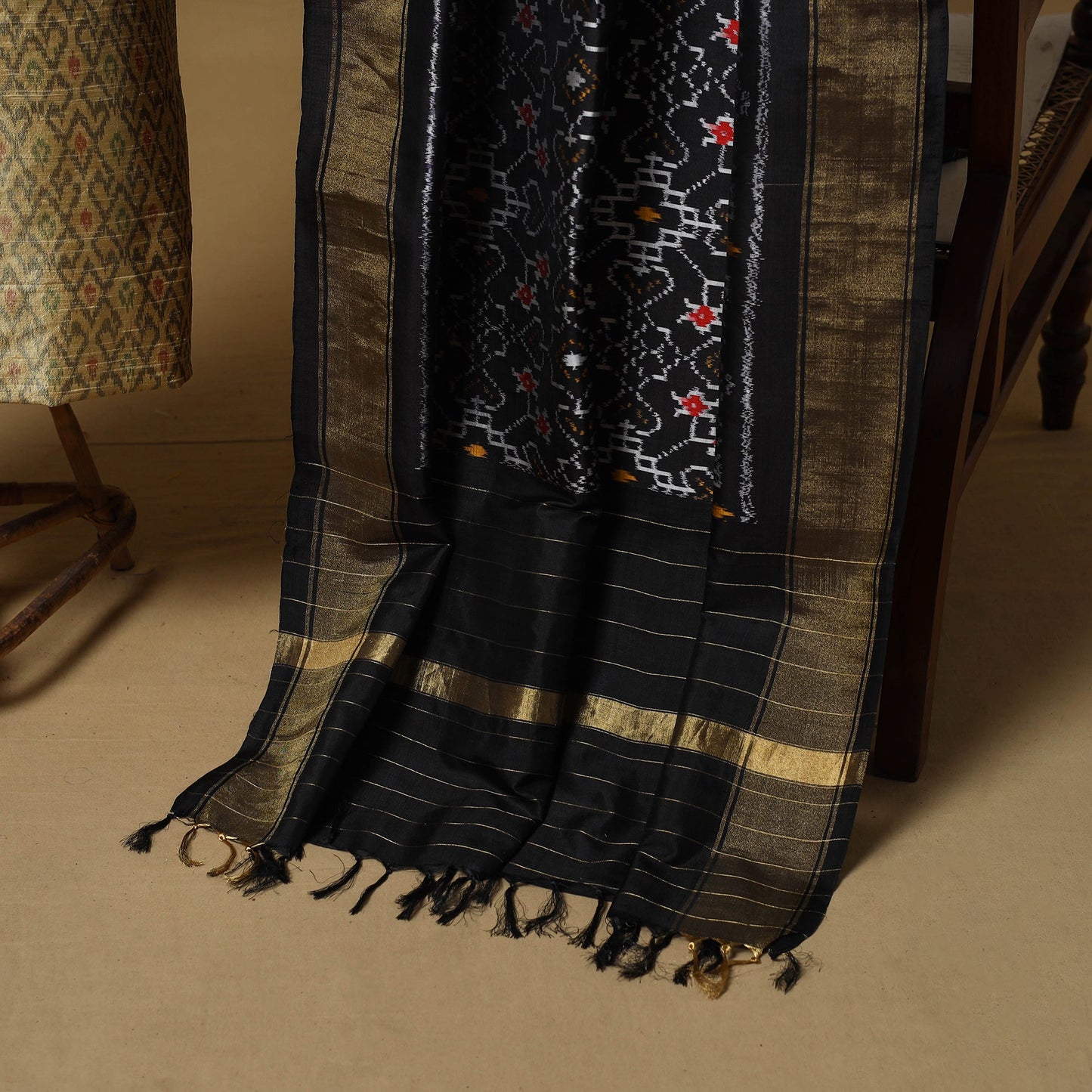 Handloom mulberry silk pochampally ikat 2pc unstitched