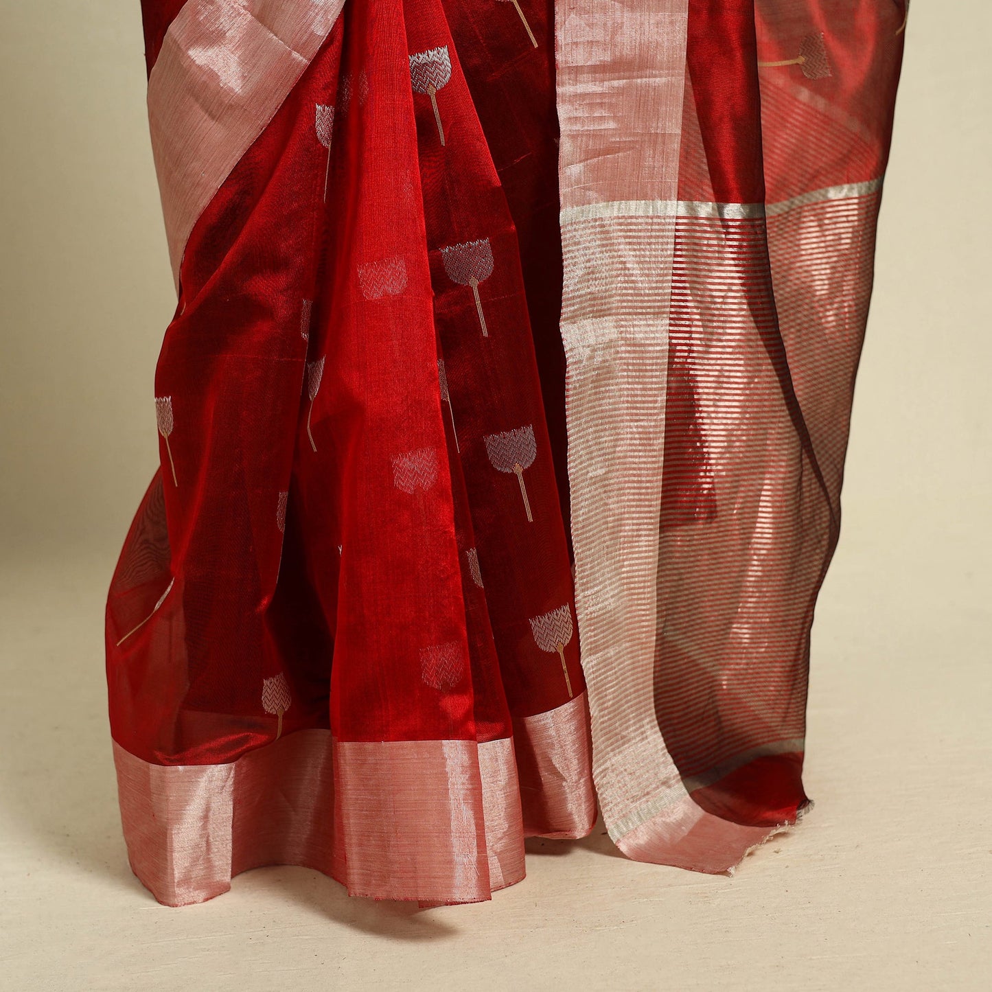 Buy Handloom Zari Work Chanderi Silk Saree