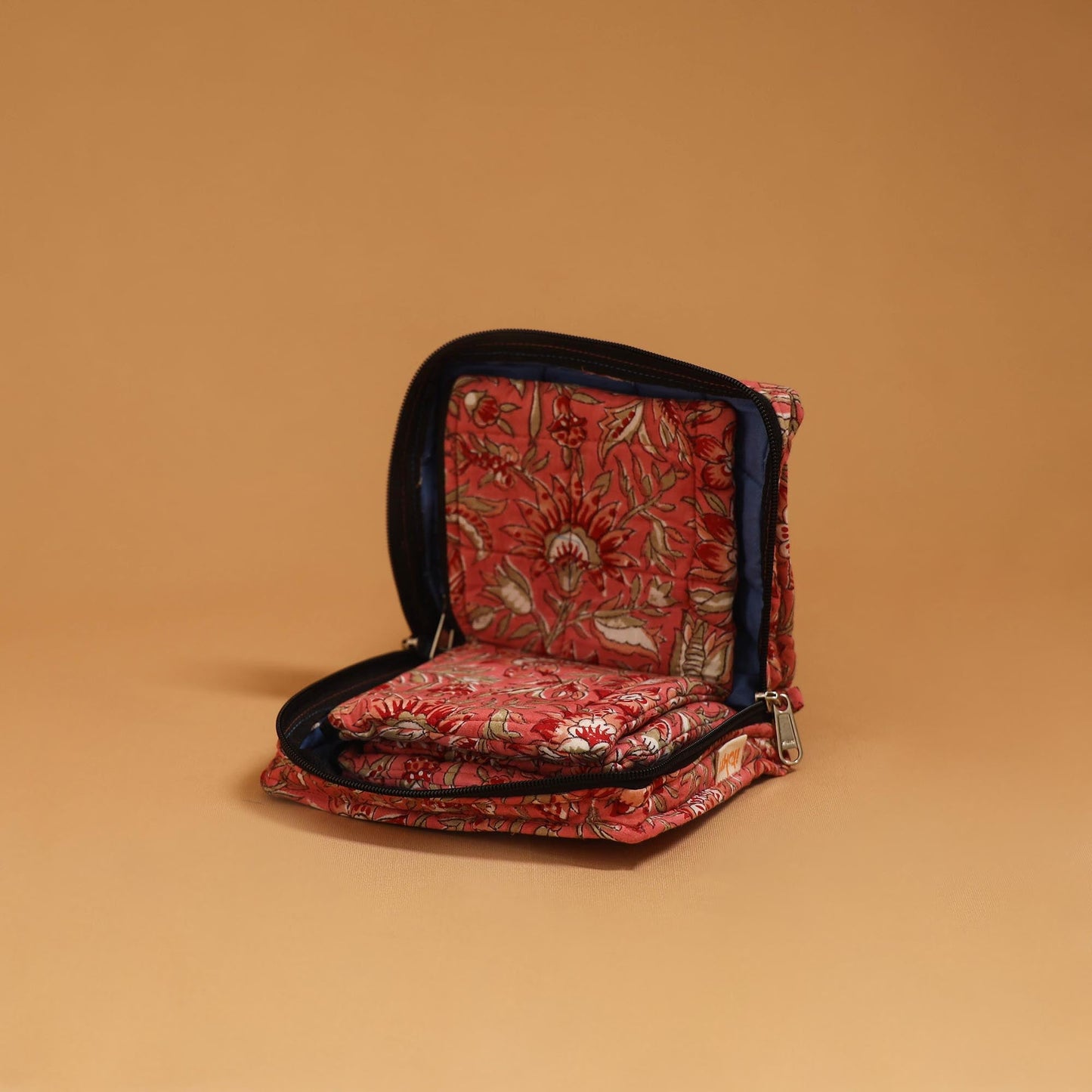 Handmade 4 pockets quilted jewellery bag 05 - handcrafted