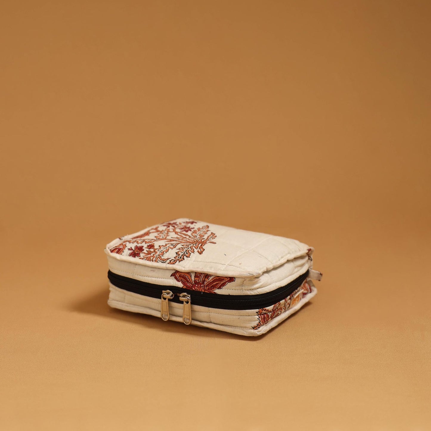 Handmade 4 pockets quilted jewellery bag 07 - handcrafted