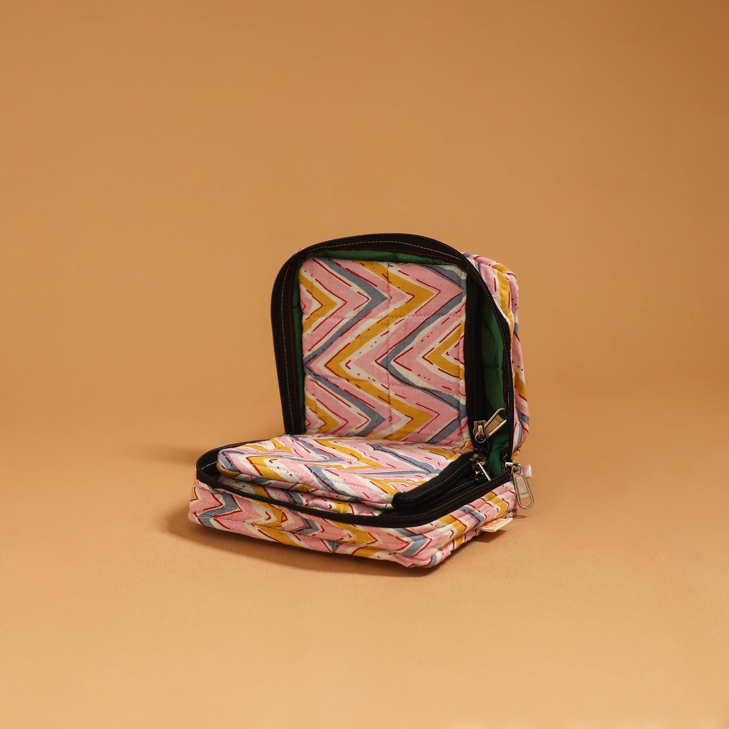 Handmade 4 pockets quilted jewellery bag 09 - handcrafted