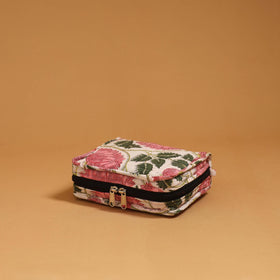 Handmade 4 pockets quilted jewellery bag 10 - handcrafted