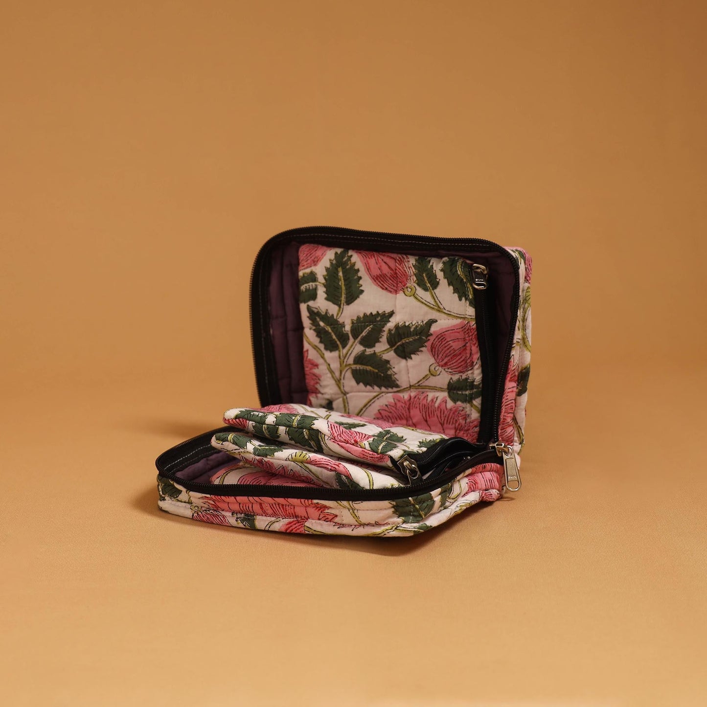 Handmade 4 pockets quilted jewellery bag 10 - handcrafted