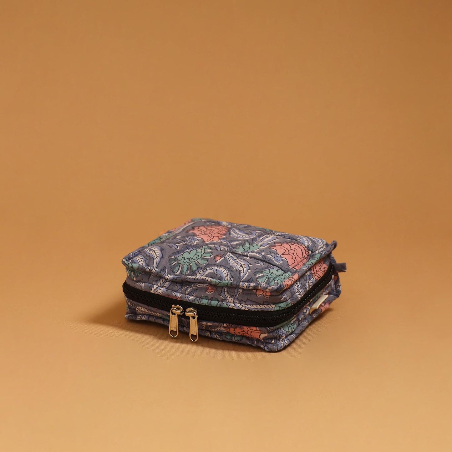 Handmade 4 pockets quilted jewellery bag 19 - handcrafted