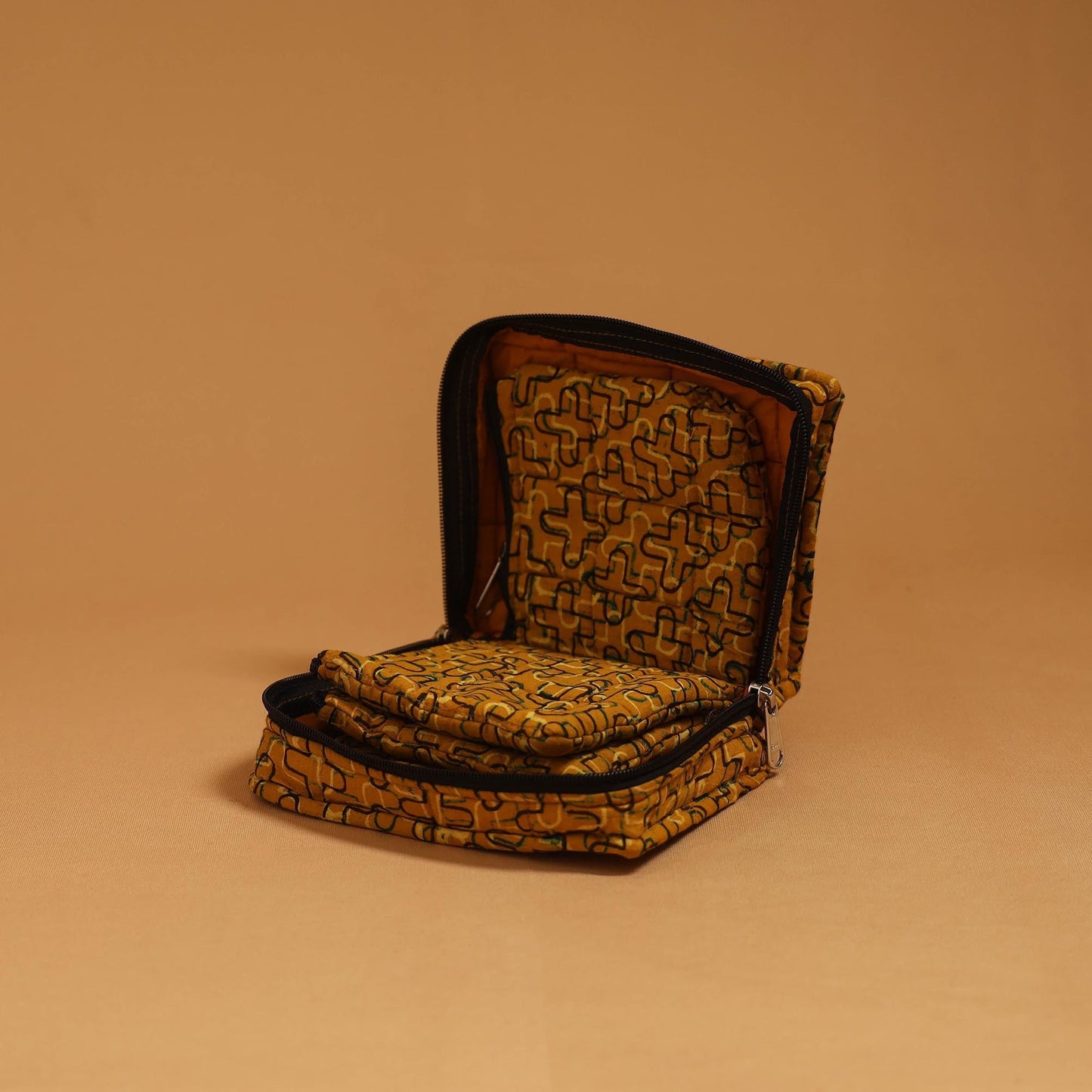 Handmade 4 pockets quilted jewellery bag 29 - handcrafted