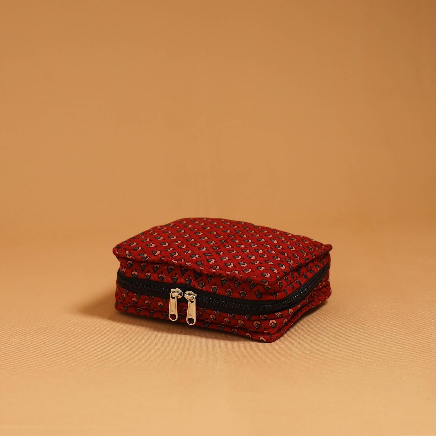 Handmade 4 pockets quilted jewellery bag 30 - handcrafted