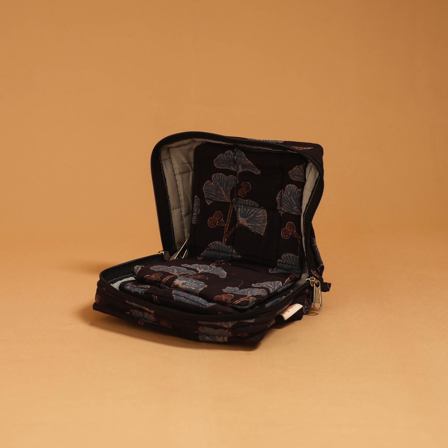 Handmade 4 pockets quilted jewellery bag 31 - handcrafted