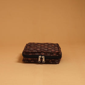 Handmade 4 pockets quilted jewellery bag 32 - handcrafted