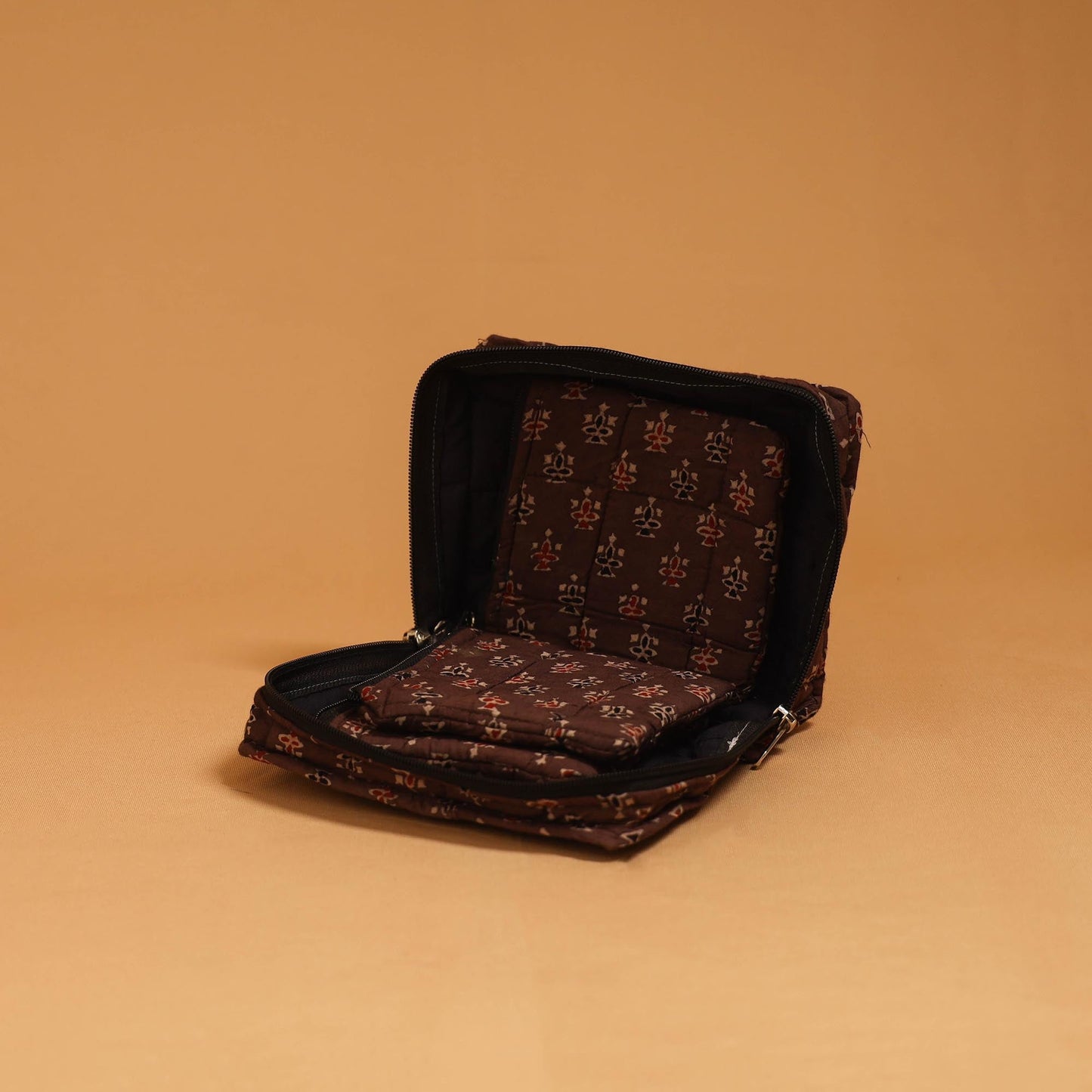 Handmade 4 pockets quilted jewellery bag 32 - handcrafted