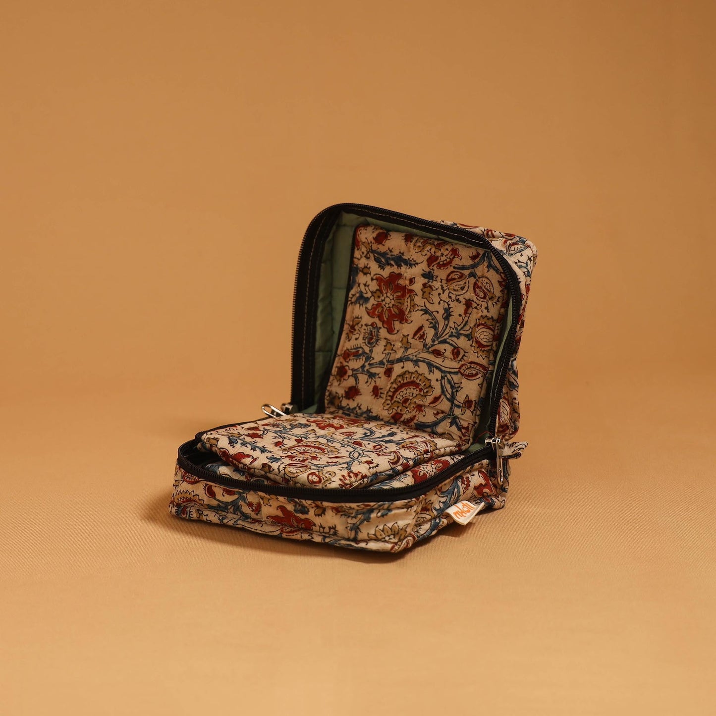 Handmade 4 pockets quilted jewellery bag 36 - handcrafted