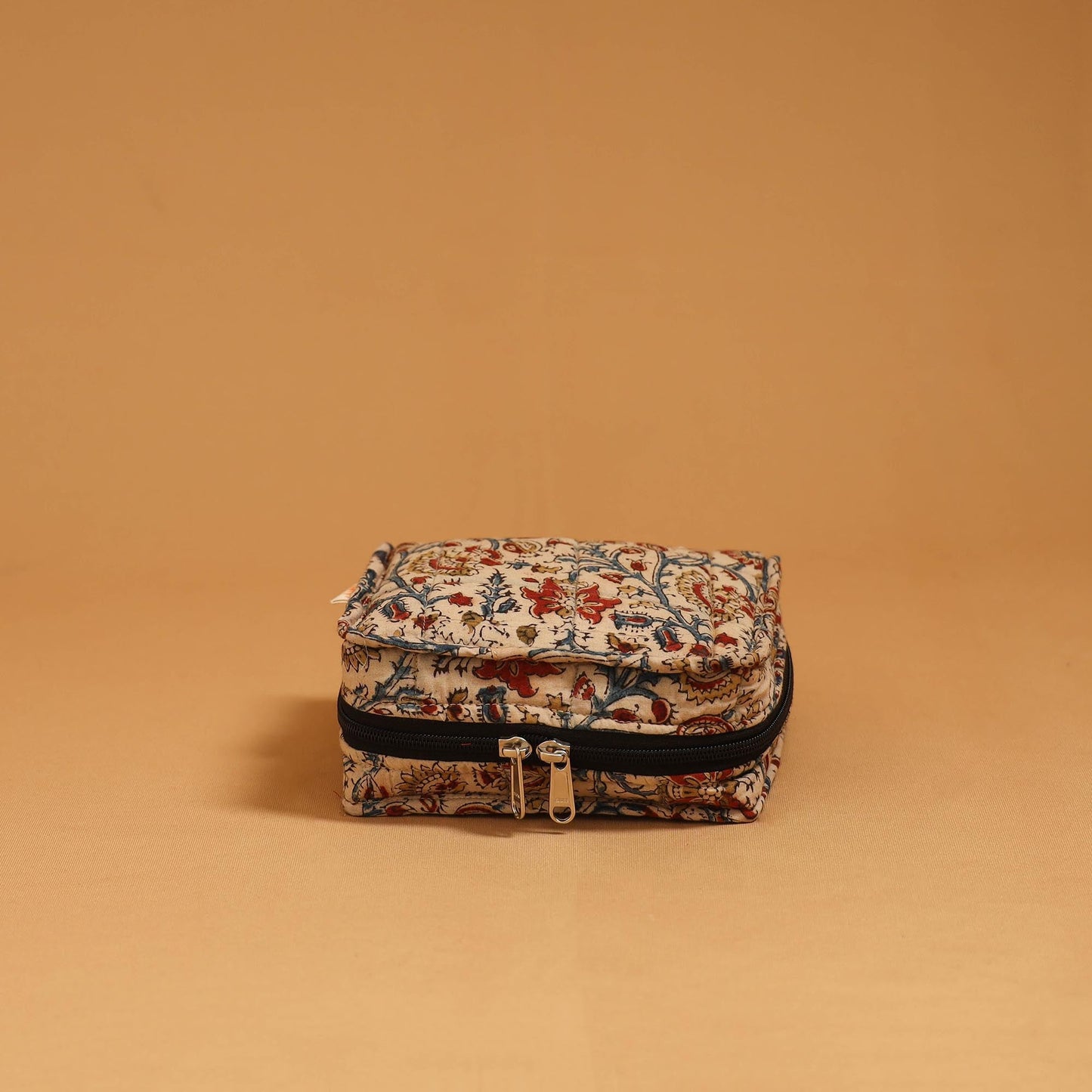 Handmade 4 pockets quilted jewellery bag 36 - handcrafted