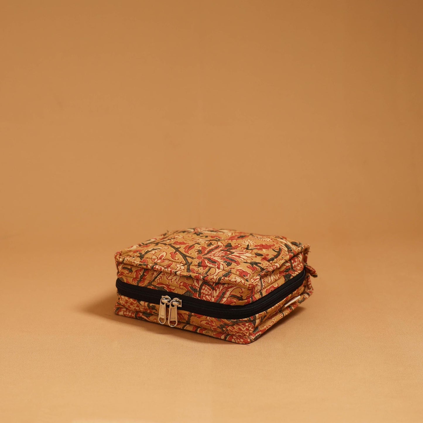 Handmade 4 pockets quilted jewellery bag 40 - handcrafted