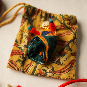 Buy Handmade Beadwork Lumba Rakhi 10 Online at iTokri.com