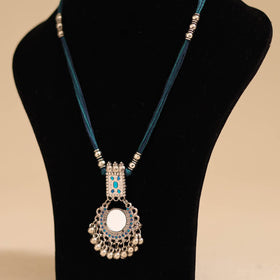 Handmade beadwork pendant necklace 10 - handcrafted