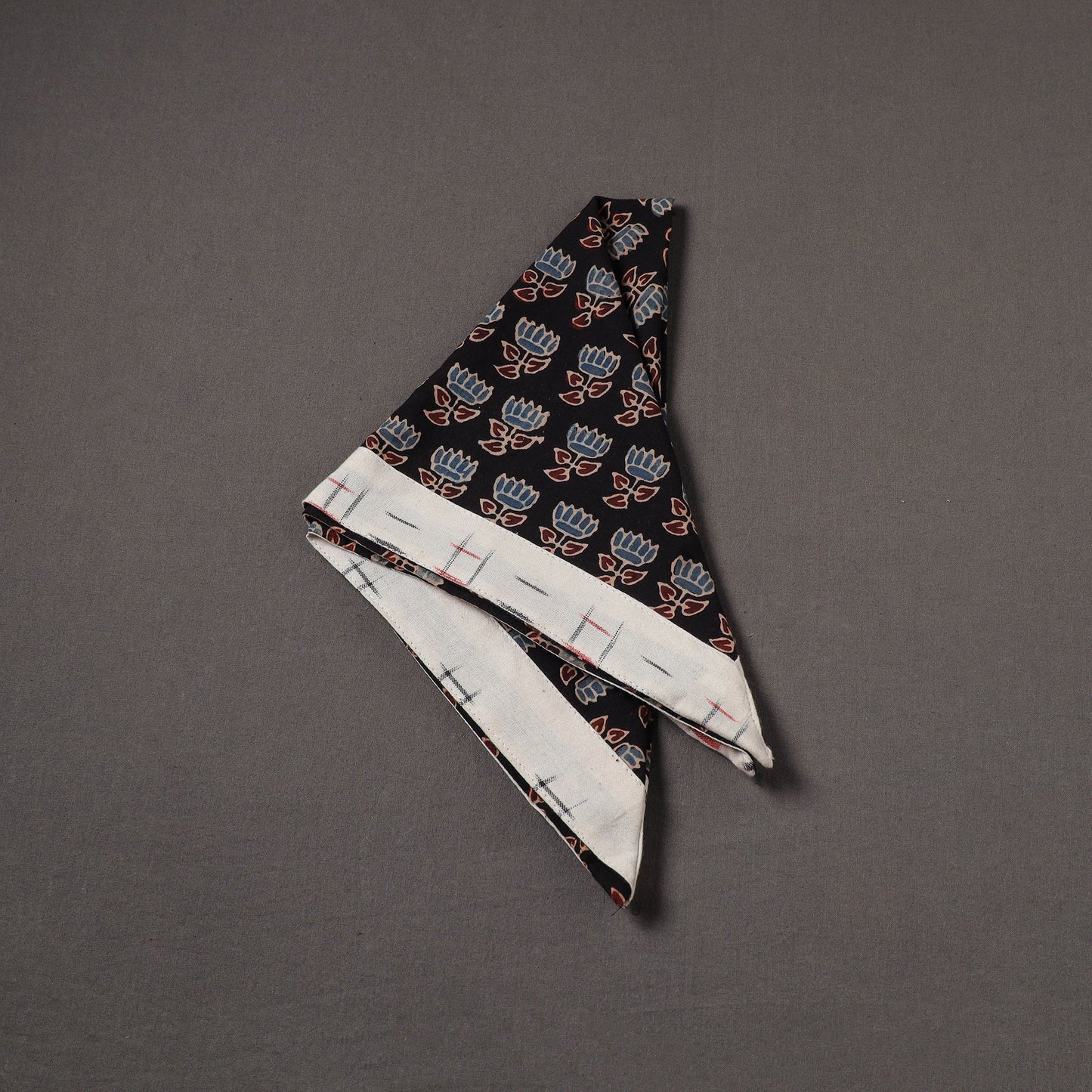 Handmade cotton bandana 01 - handcrafted