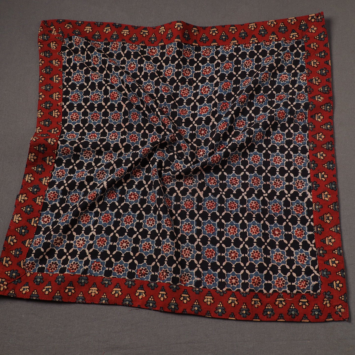 Handmade cotton bandana 06 - handcrafted