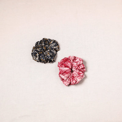 Handmade cotton rubber bands/scrunchies (set of 2) 45