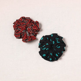 Handmade cotton rubber bands/scrunchies (set of 2) 47