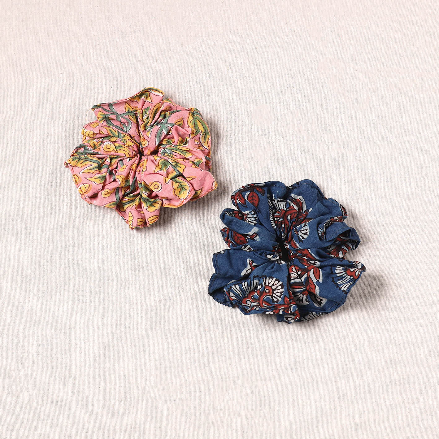 Handmade cotton rubber bands/scrunchies (set of 2) 48