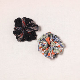 Handmade cotton rubber bands/scrunchies (set of 2) 53