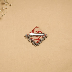 Handmade fabart ghungroo work hair clip 01 - handcrafted