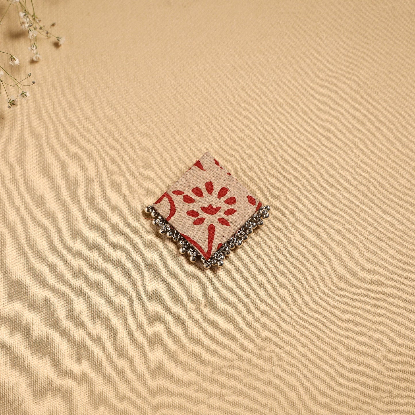 Handmade fabart ghungroo work hair clip 01 - handcrafted