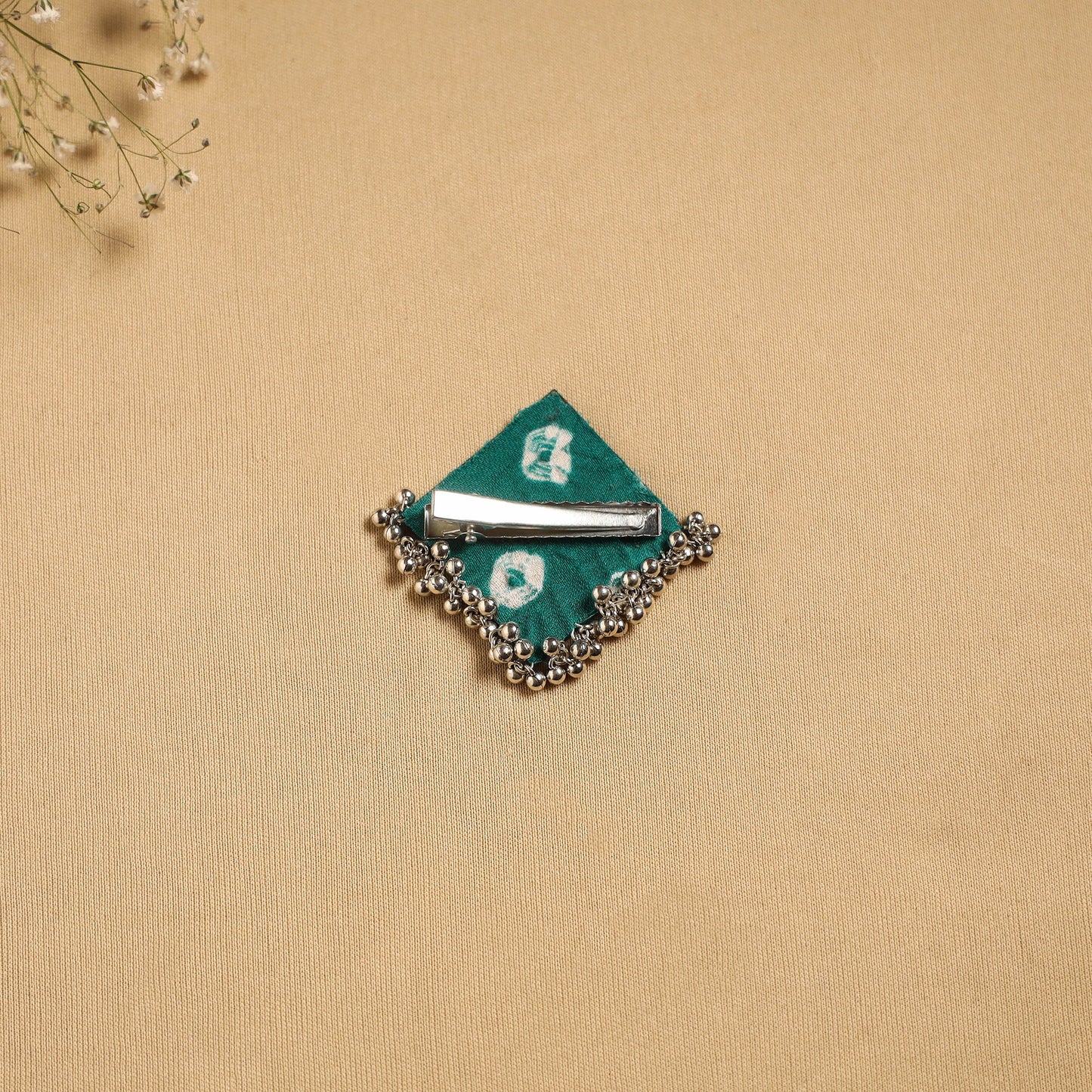 Handmade fabart ghungroo work hair clip 06 - handcrafted