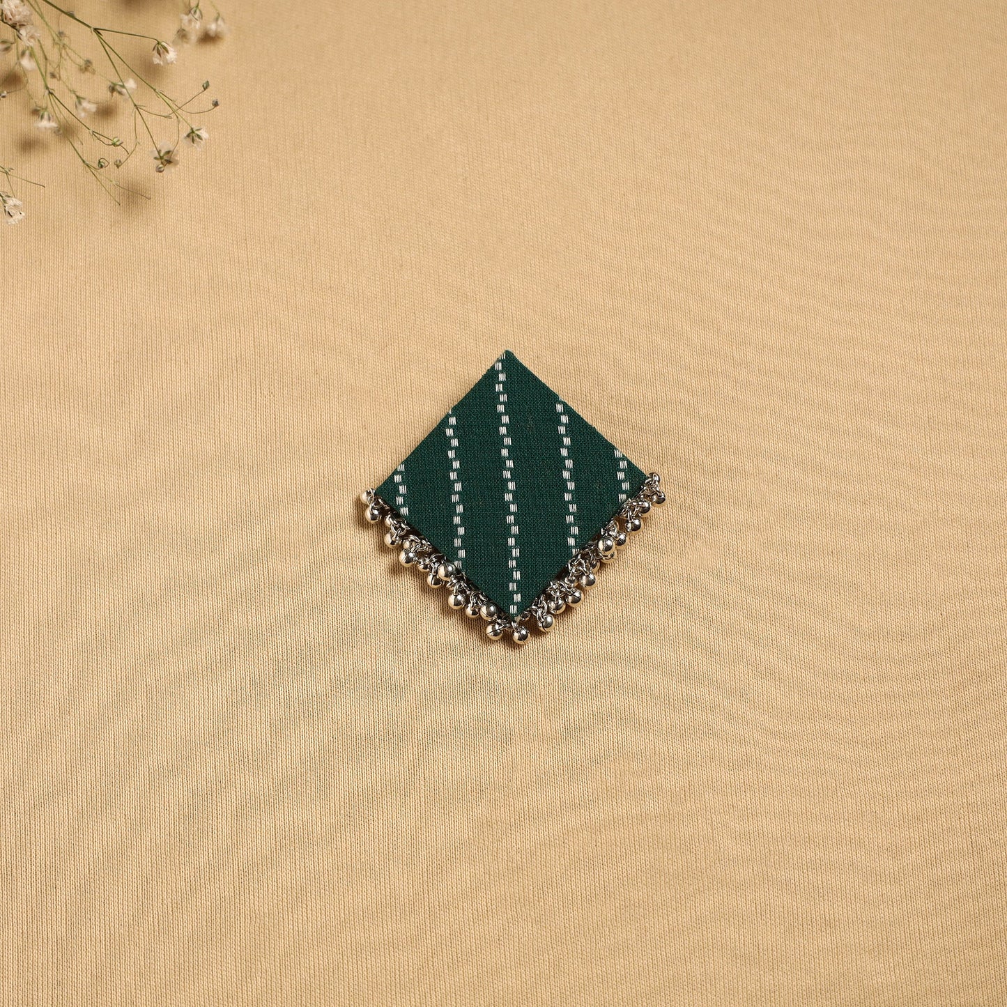 Handmade fabart ghungroo work hair clip 22 - handcrafted