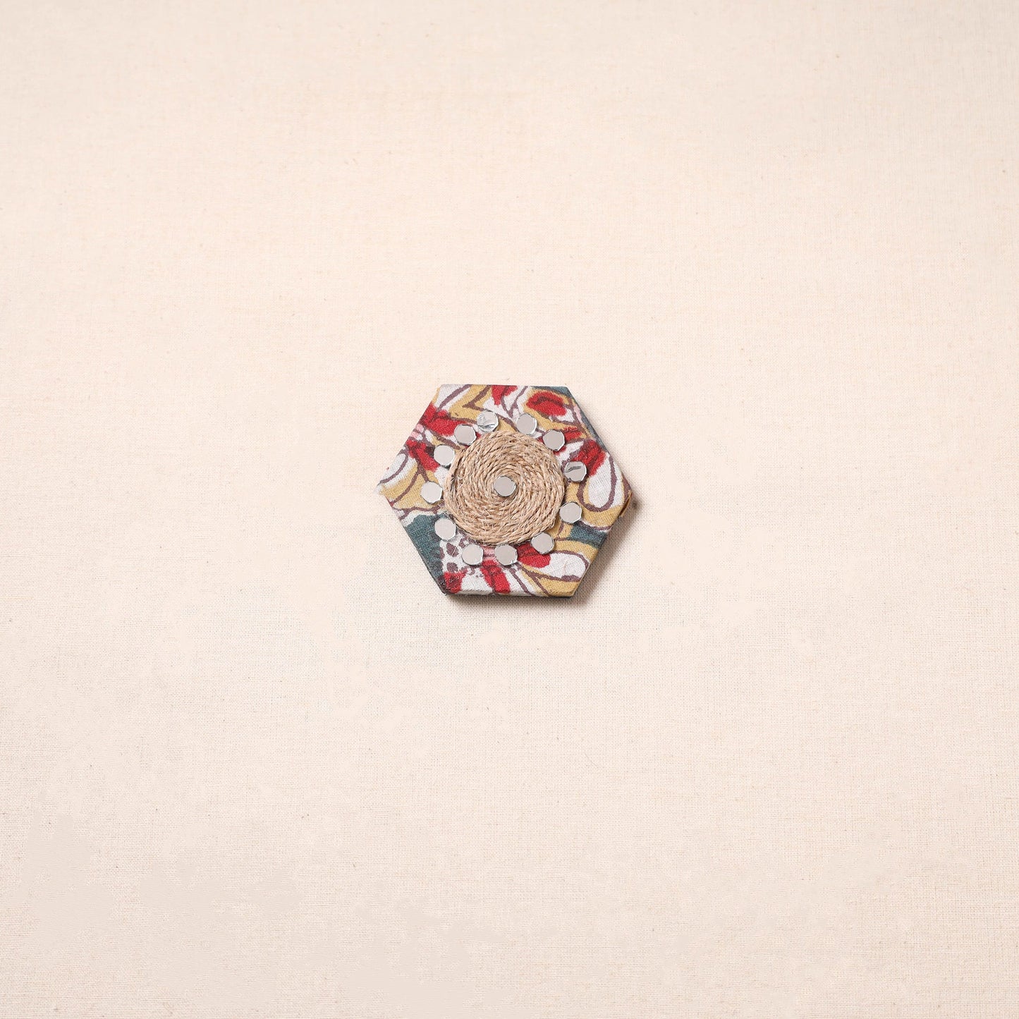 Handmade fabart jute magnet 07 - handcrafted