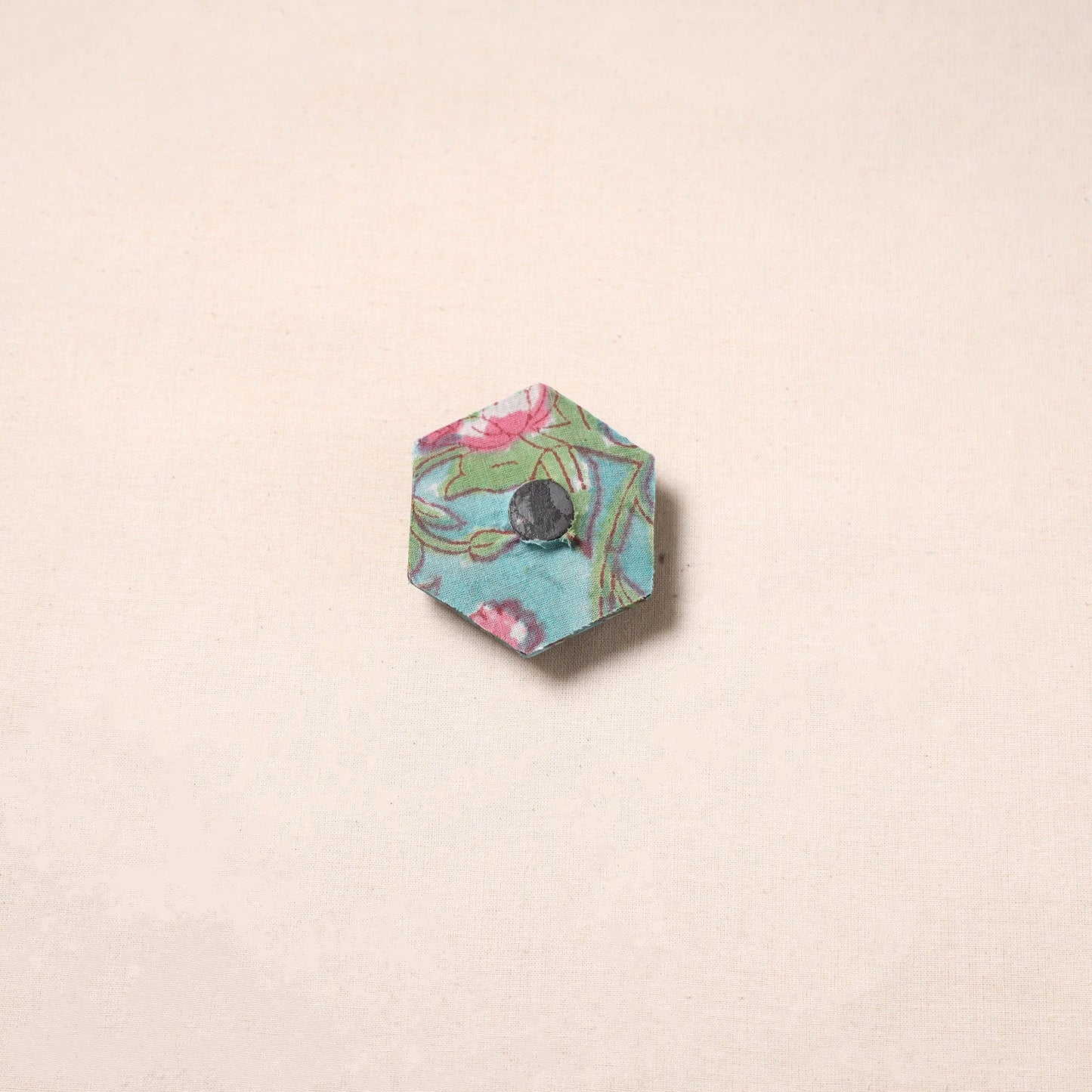 Handmade fabart jute magnet 15 - handcrafted