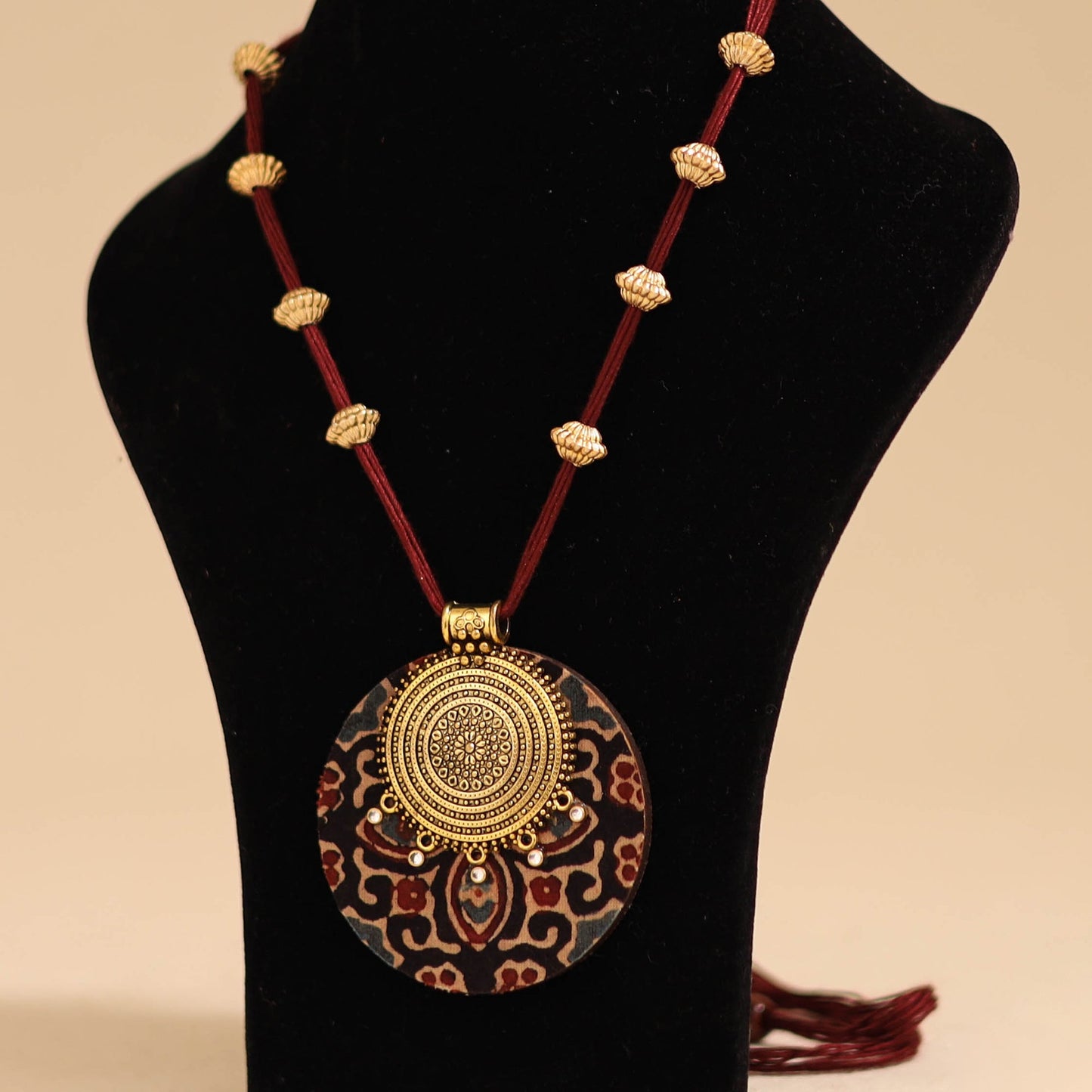 Handmade fabart pendant necklace 34 - handcrafted