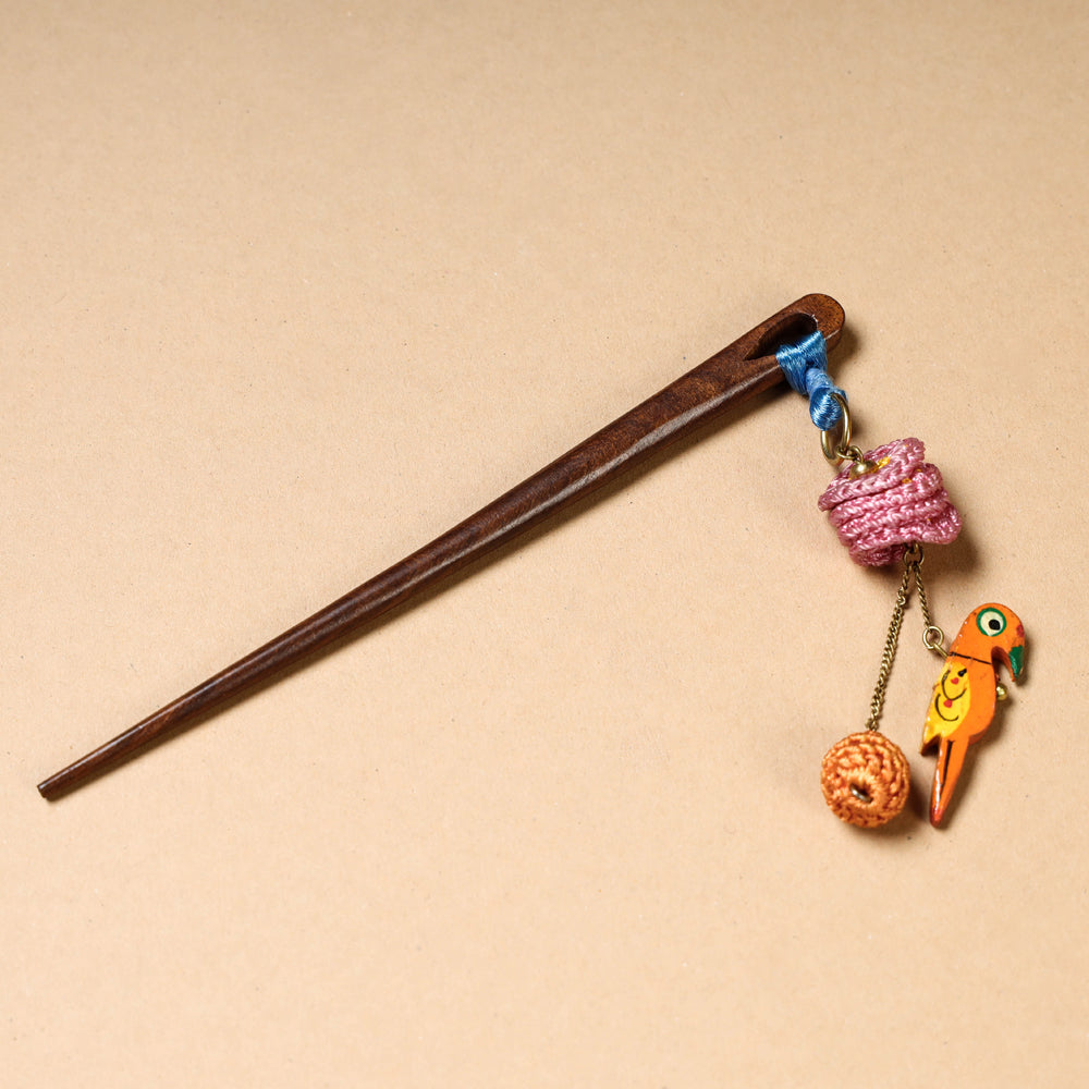 Buy Handmade Flower Crochet Wooden Juda Stick by Samoolam Online at iTokri.com