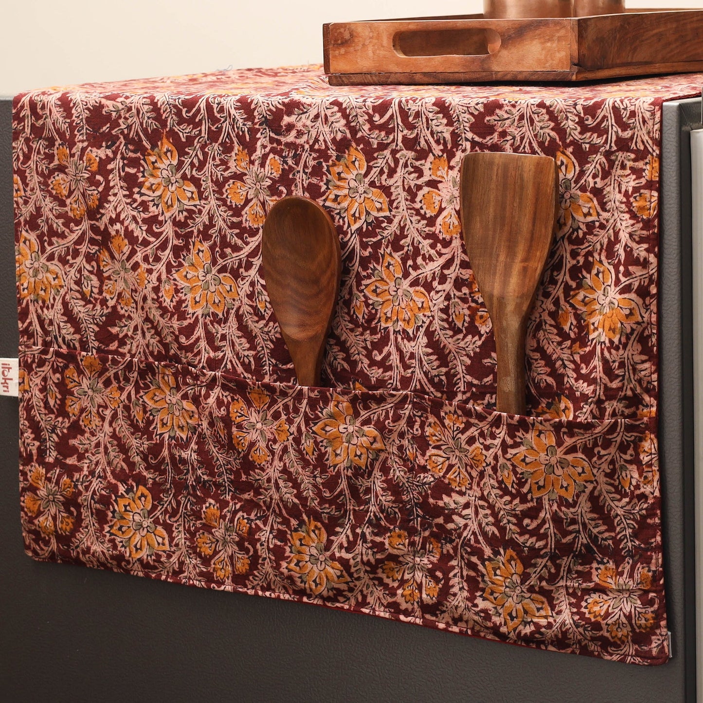 Handmade fridge top cover with multiple pockets 01